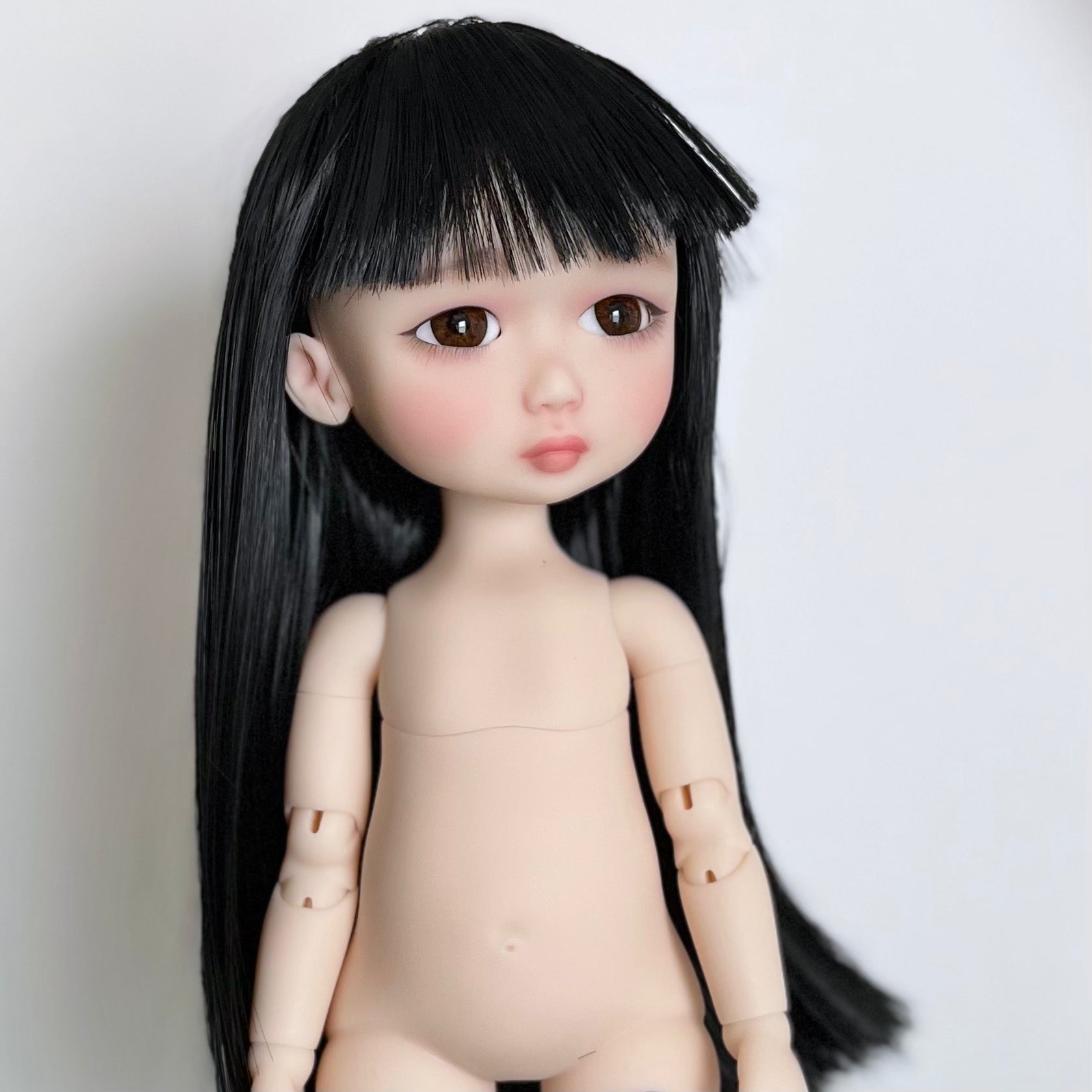 7-8" Long Straight Doll Wig (black)