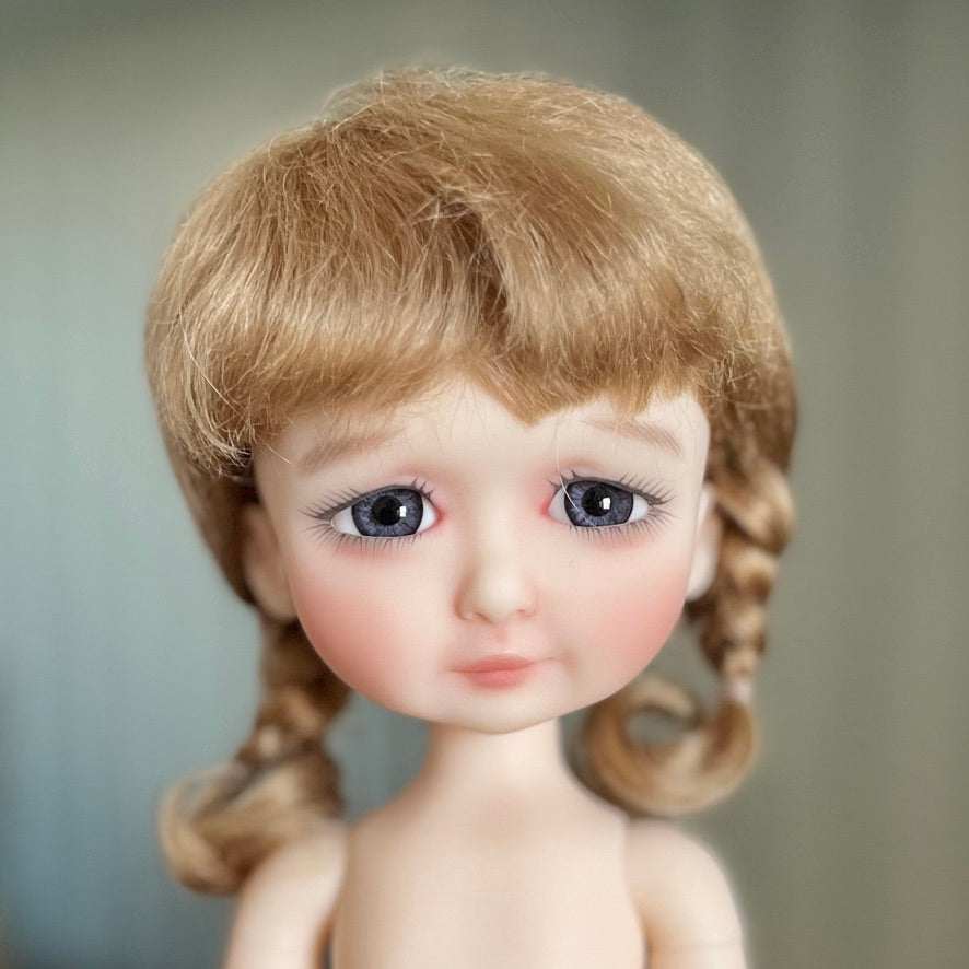 7-8" Mohair Braided Doll Wig (blonde)