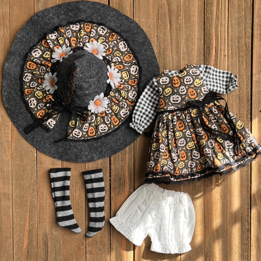 Little Witch Outfit (gray)