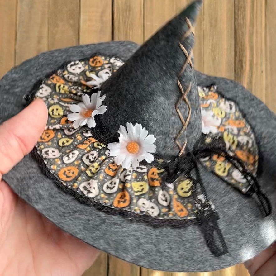 witch hat pattern (free)