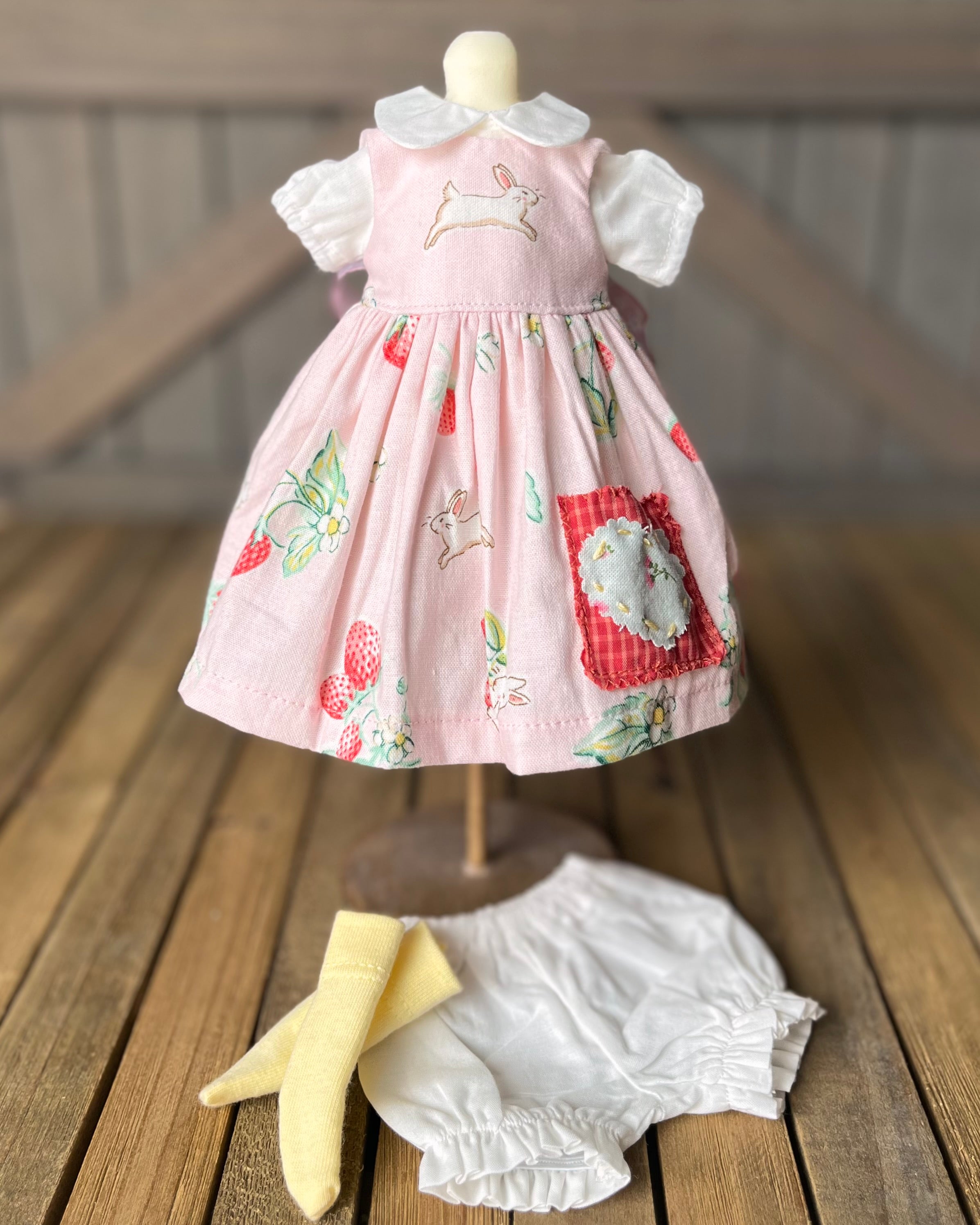 Spring Outfit (Pink)